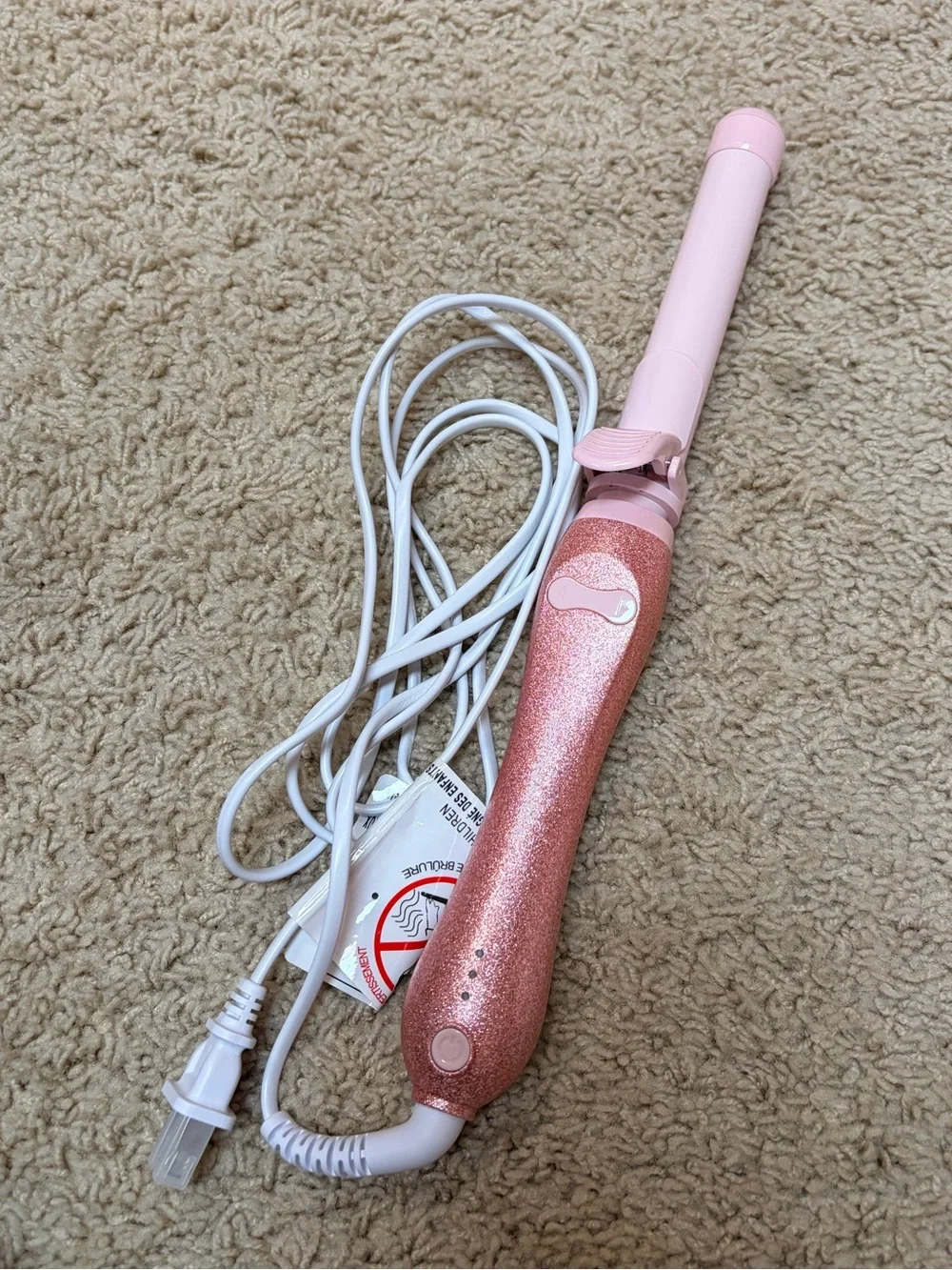 The Beachwaver Co. Compact Styling Iron in Light Pink